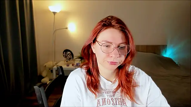 Snapshot of melissa_adamss chatting on 02/05/26, 10:42 melissa adamss online show from 02/05/26, 10:42