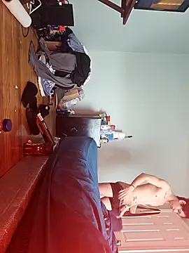 LiverandBrat77 online show from 02/19/25, 04:11