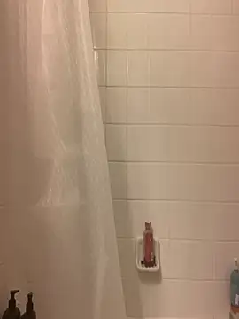 LiverandBrat77 online show from 11/06/25, 07:48