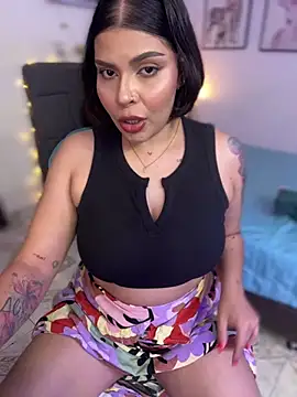 GigiiStone online show from 02/23/25, 08:44