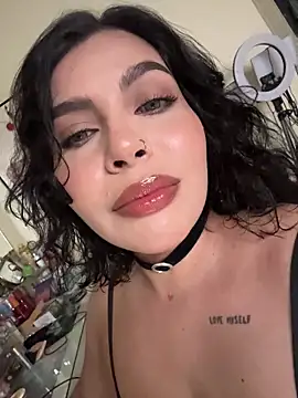 GigiiStone online show from 03/15/26, 07:42