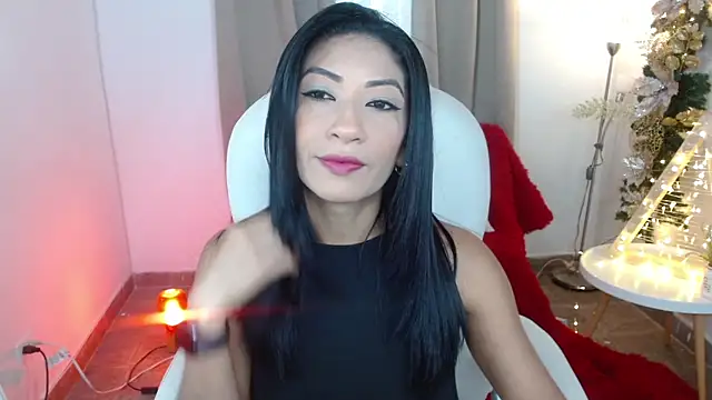 sofia perez    online show from 01/02/25, 07:51