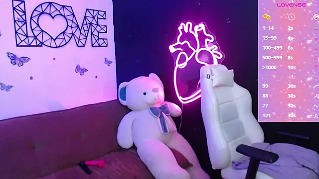 Snapshot of demyanderson_ chatting on 02/28/25, 11:56 demyanderson online show from 02/28/25, 11:56