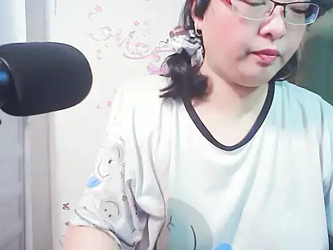 xiaorou-z online show from 02/25/26, 04:16