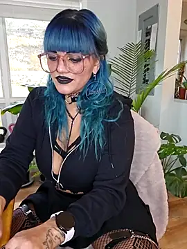 anyalikestosuck online show from 11/18/25, 08:13