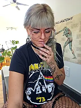 anyalikestosuck online show from 01/15/26, 08:01