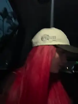 zafiro mo0n online show from 10/24/25, 10:50