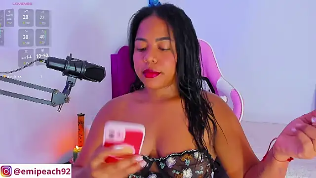 samanthaabloom online show from 11/26/25, 12:33