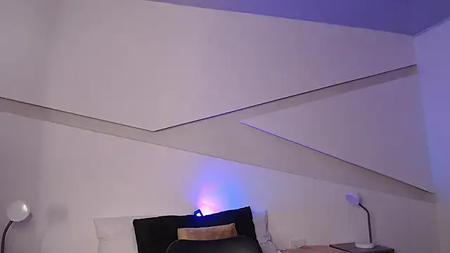 hot little bunny online show from 02/27/25, 11:59