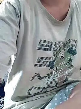 Snapshot of Doll_Nepali chatting on 03/04/25, 10:05 Doll Nepali online show from 03/04/25, 10:05