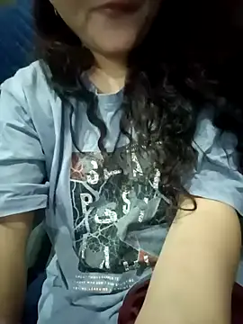 Snapshot of Doll_Nepali chatting on 03/09/25, 11:46 Doll Nepali online show from 03/09/25, 11:46