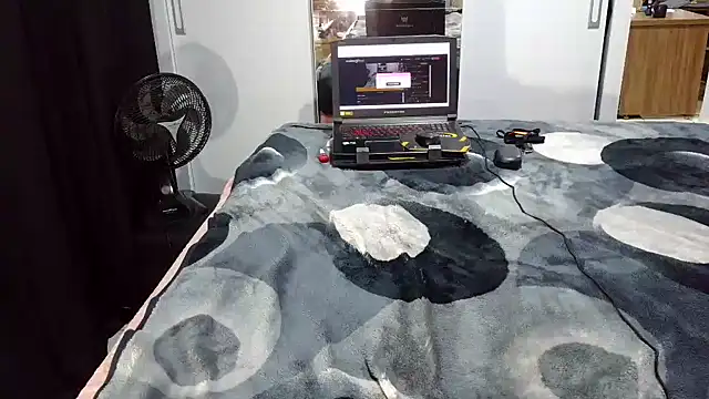 Kellynha Sweet online show from 02/18/26, 04:41