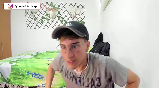 Jackson Careyy online show from 01/08/25, 07:13