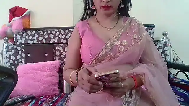 Snapshot of NautyBabe chatting on 10/12/25, 03:27 NautyBabe online show from 10/12/25, 03:27