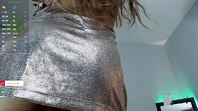 Snapshot of VickyJackson_ chatting on 01/17/25, 12:10 VickyJackson online show from 01/17/25, 12:10