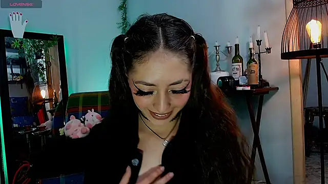 Snapshot of VickyJackson_ chatting on 01/30/25, 04:34 VickyJackson online show from 01/30/25, 04:34