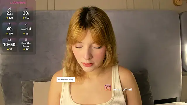 Snapshot of Ania_jones chatting on 03/20/25, 08:08 Ania jones online show from 03/20/25, 08:08