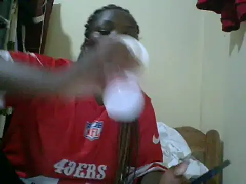 Snapshot of sweet-frida22 chatting on 02/19/25, 04:11 sweet-frida22 online show from 02/19/25, 04:11