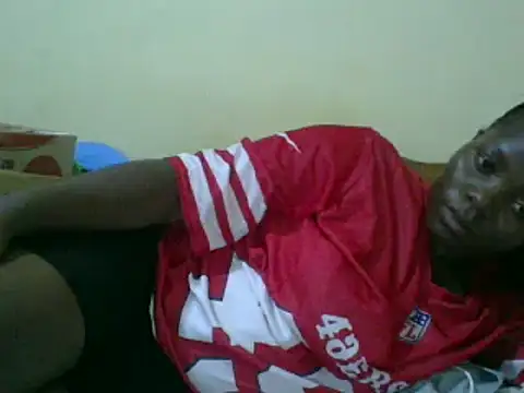 Snapshot of sweet-frida22 chatting on 03/19/25, 02:46 sweet-frida22 online show from 03/19/25, 02:46