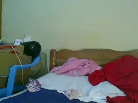 Snapshot of sweet-frida22 chatting on 03/21/25, 03:22 sweet-frida22 online show from 03/21/25, 03:22