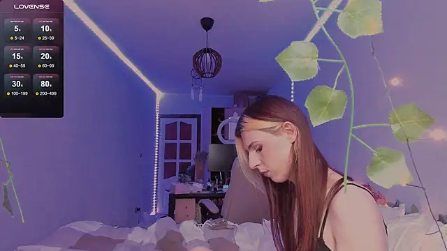  eva  pleasure  online show from 12/04/25, 08:34