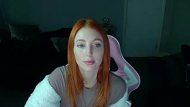 Snapshot of Red_firesquirt chatting on 02/03/25, 02:34 Red firesquirt online show from 02/03/25, 02:34