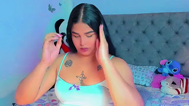 Snapshot of mabellfox chatting on 02/25/25, 03:49 mabellfox online show from 02/25/25, 03:49