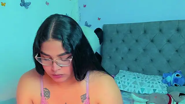 Snapshot of mabellfox chatting on 03/14/25, 07:01 mabellfox online show from 03/14/25, 07:01