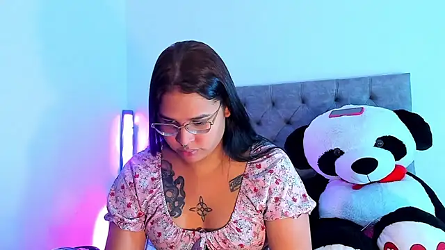 mabellfox online show from 12/04/25, 05:17