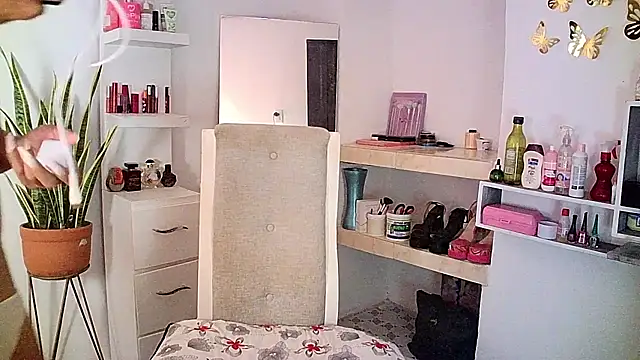 carmen14 online show from 03/14/25, 04:21