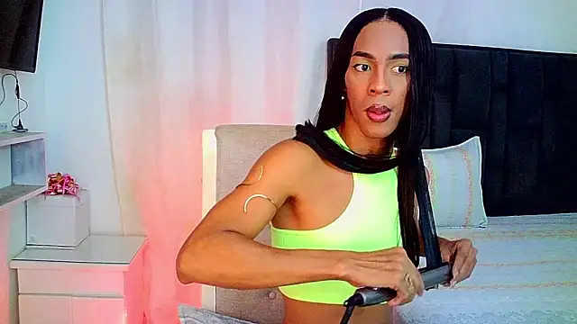 carmen14 online show from 02/05/26, 03:33