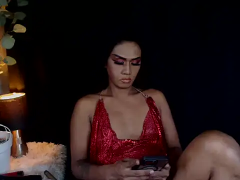 Snapshot of Victoria_Saint chatting on 03/05/25, 09:27 Victoria Saint online show from 03/05/25, 09:27