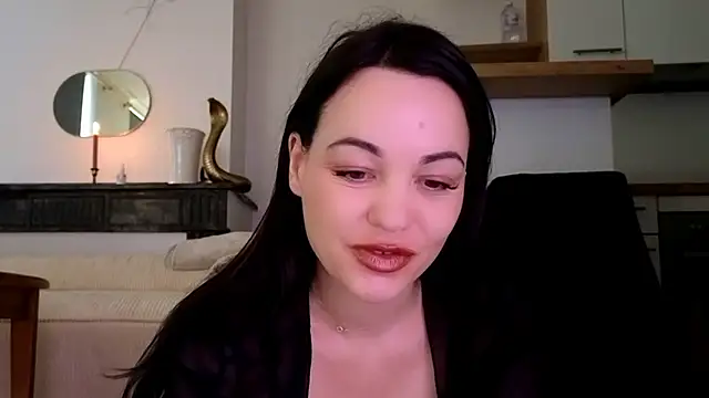 Lilie romeo online show from 12/03/24, 11:22