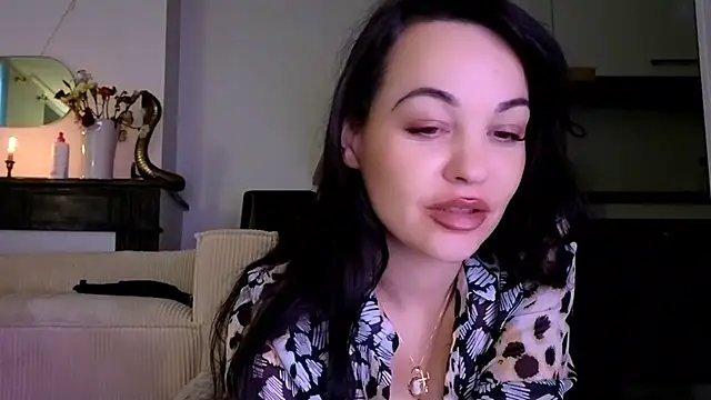 Lilie romeo online show from 12/13/24, 04:05