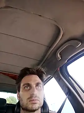 Snapshot of trap_xandi_playlist chatting on 09/12/25, 11:10 trap xandi playlist online show from 09/12/25, 11:10