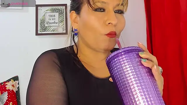 Victoria Caruso online show from 12/28/24, 12:15