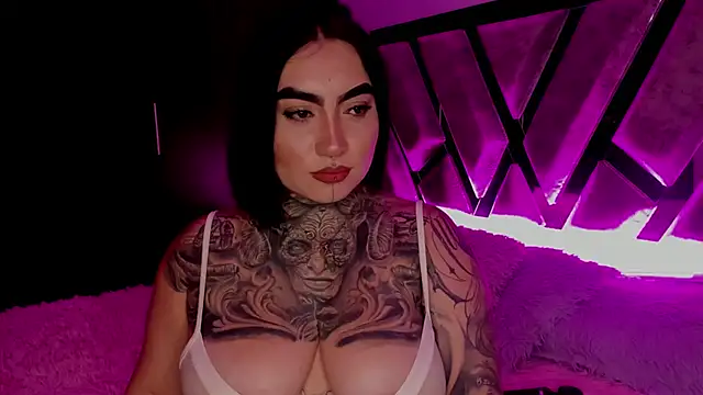 CloeeBeckam online show from 02/20/25, 09:22