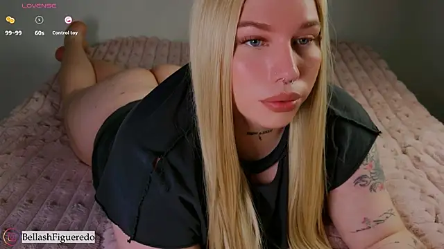 IsabellaFigueredo   online show from 02/06/26, 12:37