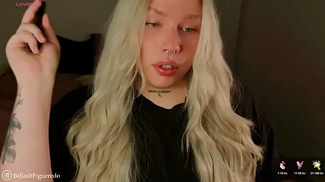 IsabellaFigueredo   online show from 03/27/26, 10:26