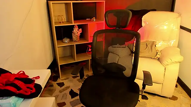 CelesteBrucee online show from 01/10/25, 11:50