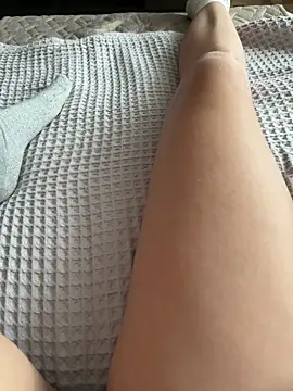 Donna Evans online show from 10/21/25, 02:56