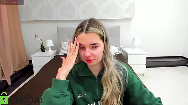 Donna Evans online show from 04/16/26, 11:51