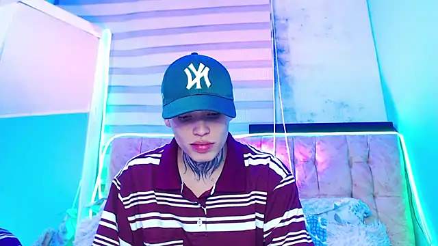  justinmoon2 online show from 03/11/25, 04:43