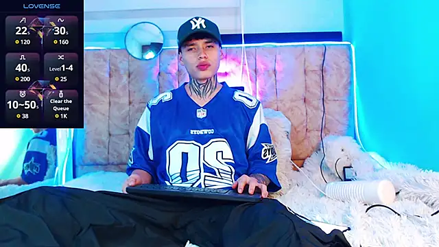  justinmoon2 online show from 03/16/25, 07:37