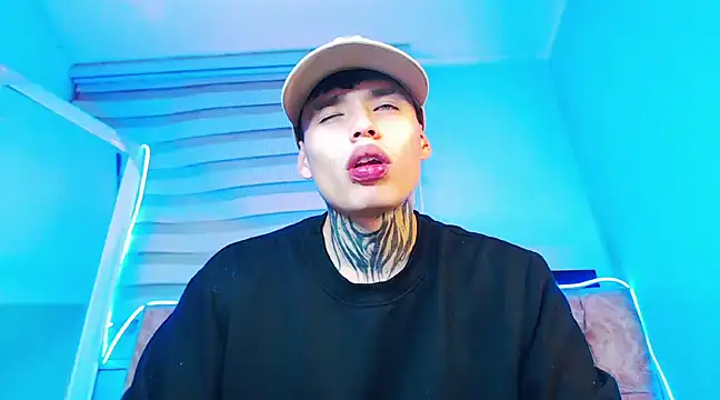  justinmoon2 online show from 03/22/25, 06:43