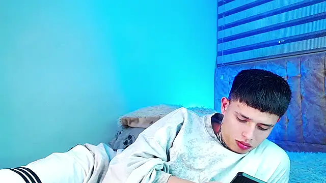 justinmoon2 online show from 07/15/26, 03:56