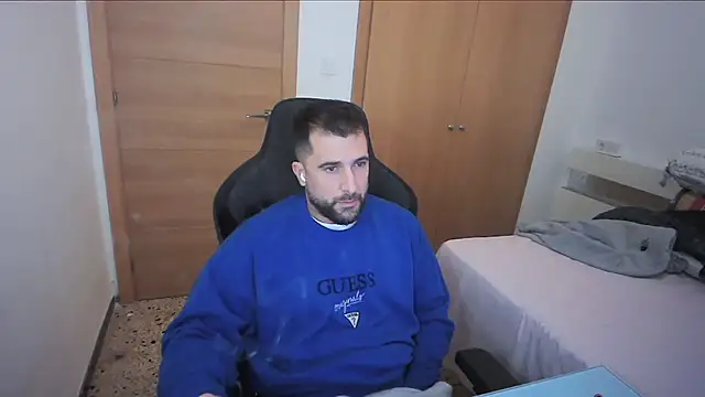 alex877x online show from 11/18/25, 08:41