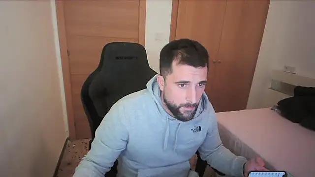 alex877x online show from 11/26/25, 02:23