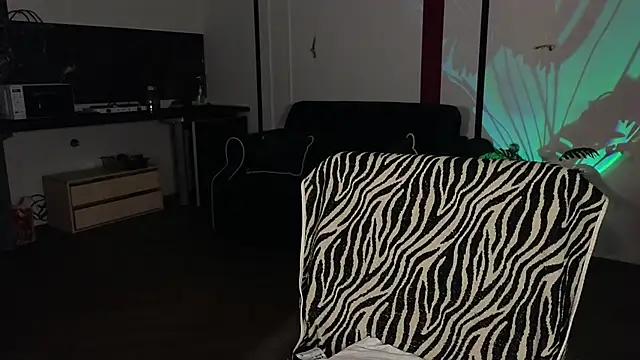 ATOMIC-KETCHUP online show from 10/31/25, 10:49