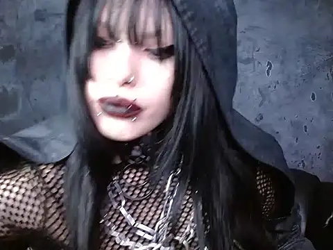 XXIOUX online show from 09/17/25, 04:03